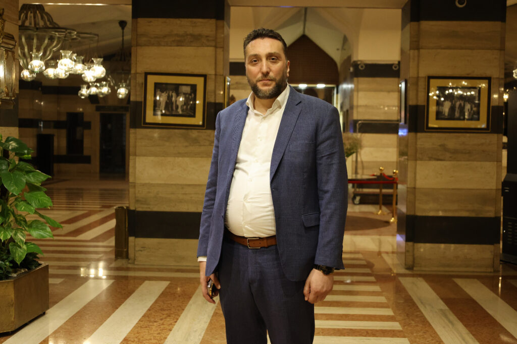 محمود الدج قصة نجاح ملهمة لروّاد الأعمال الشباب