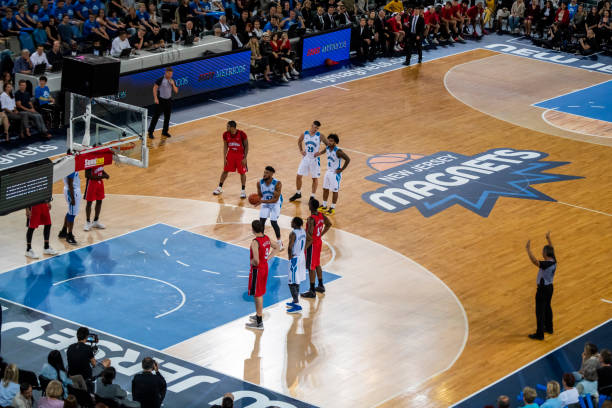 VanVleet مصاب بقطع في الرباط الصليبي يٌبعده عن موسم الـNBA ويُربك خطط روكتس