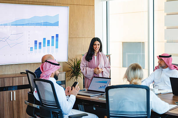 مقارنة مع النماذج التقليدية